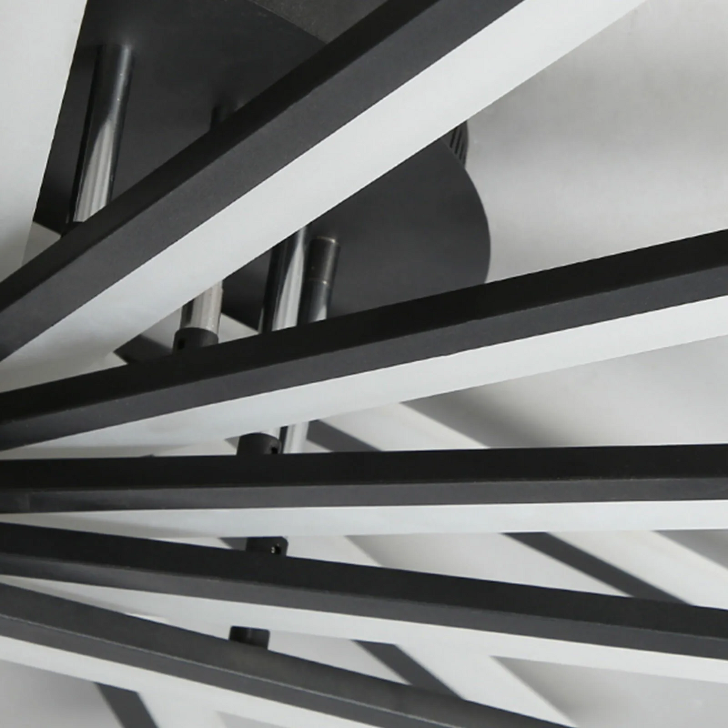 Metal Nordic Minimalist Creativity LED Ceiling Light