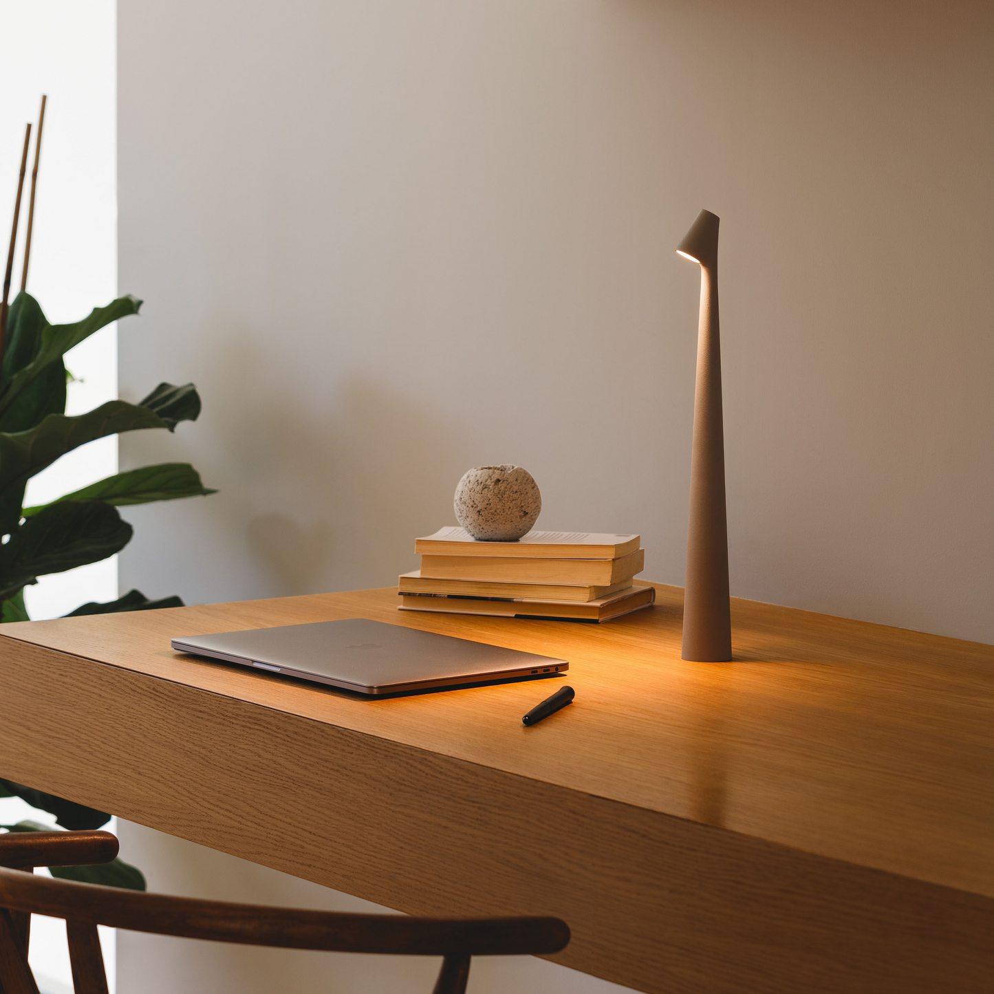 Scandinavian Minimalist Nordic Table Lamp