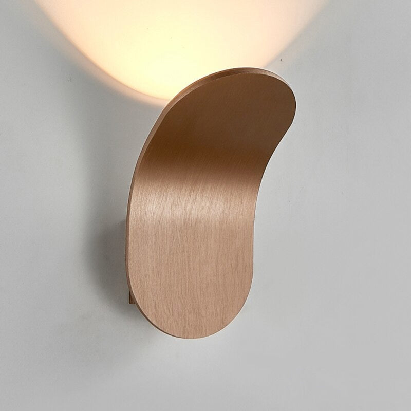 Nordic Exquisite Modern Art Wall Lamp Light