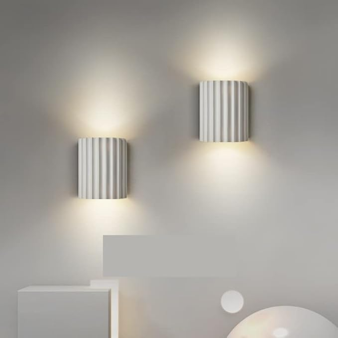 Resin Minimalistic Modern Wall Lamp